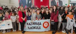 GEYVE'DE CUMHURİYET BAYRAMI COŞKUYLA KUTLANDI