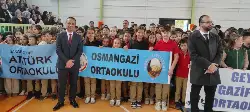 GEYVE'DE CUMHURİYET BAYRAMI COŞKUYLA KUTLANDI