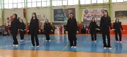 GEYVE'DE CUMHURİYET BAYRAMI COŞKUYLA KUTLANDI