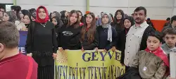GEYVE'DE CUMHURİYET BAYRAMI COŞKUYLA KUTLANDI