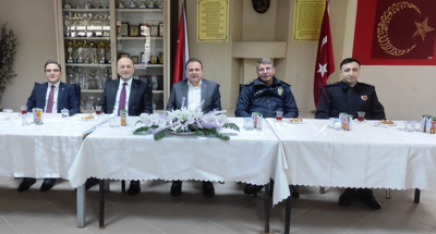 GEYVE’DE KAYMAKAMLIK BAYRAMLAŞMASI YAPILDI