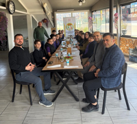 Geyve’de Örnek Öğrenciler Yemekle Ödüllendirildi