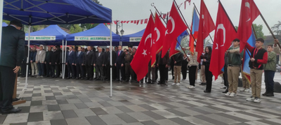 GEYVE’DE 23 NİSAN BAYRAMI KUTLANDI