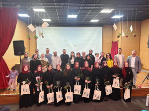 GEYVE KIZ İMAM HATİP LİSESİNDEN ŞİİR DİNLETİSİ