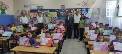 GEYVE İLKOKULUNDA KARNE SEVİNCİ